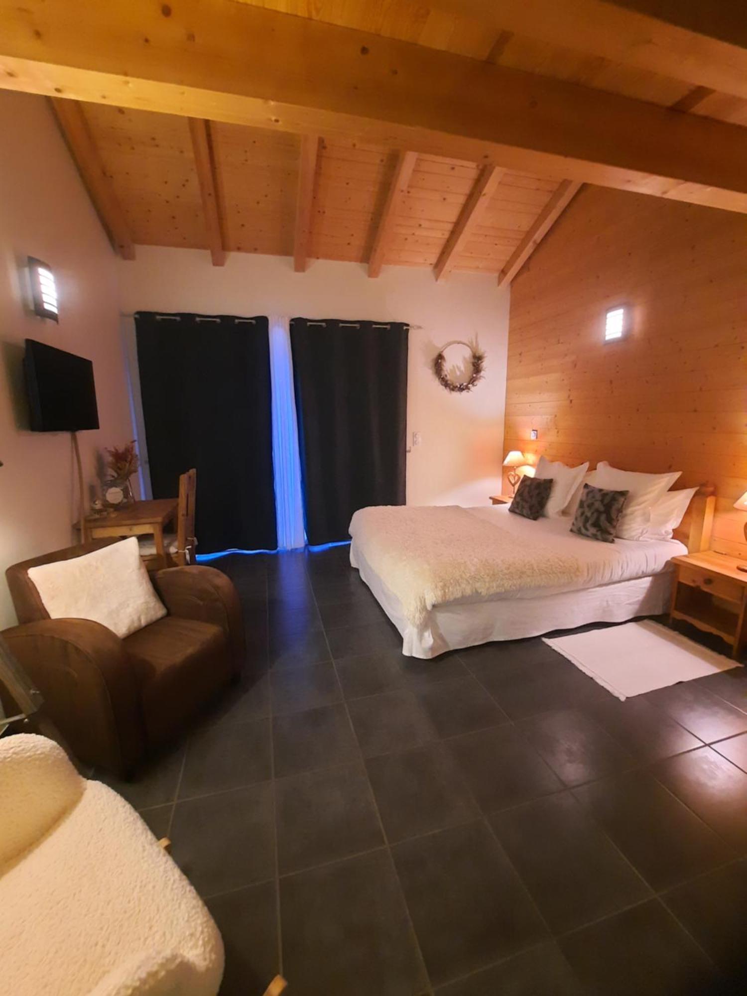 Au Coeur Des Lacs - Chambres D'Hotes Gérardmer Room photo